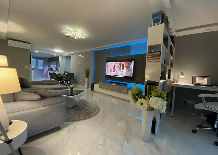 Apart72 - Modern And Cosy